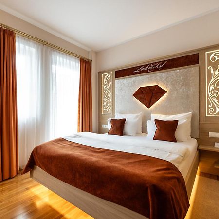 פלאכאו Schlosshotel Lacknerhof מראה חיצוני תמונה